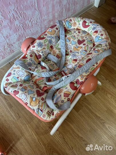 Шезлонг детский