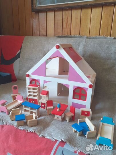 Кукольный домик