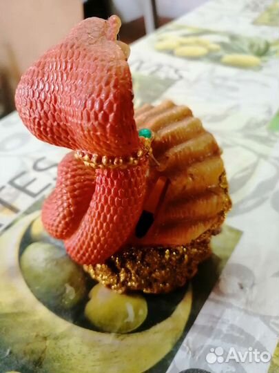 Фигурка сувенир