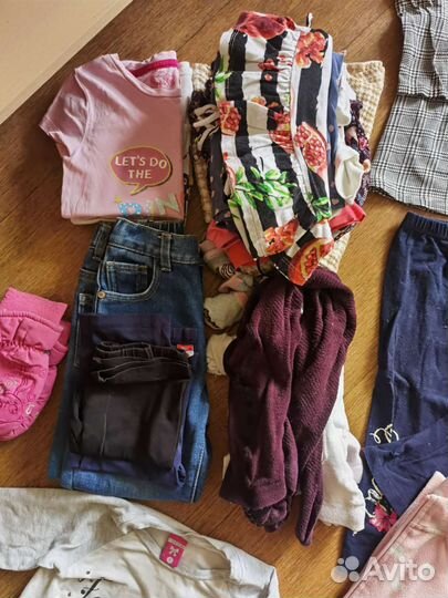 Одежда для девочки пакетом 110 116