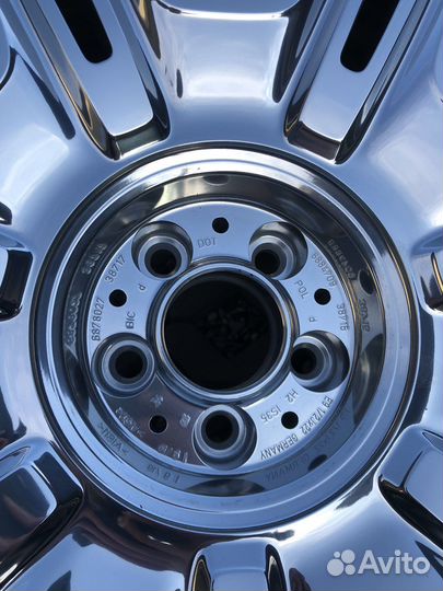 Оригинальные колеса Rolls Royse Cullinan r 22