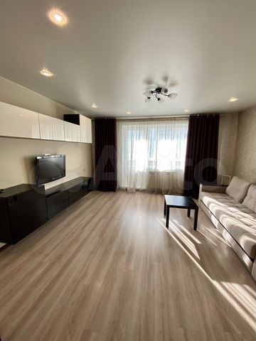 1-к. квартира, 37 м², 9/9 эт.