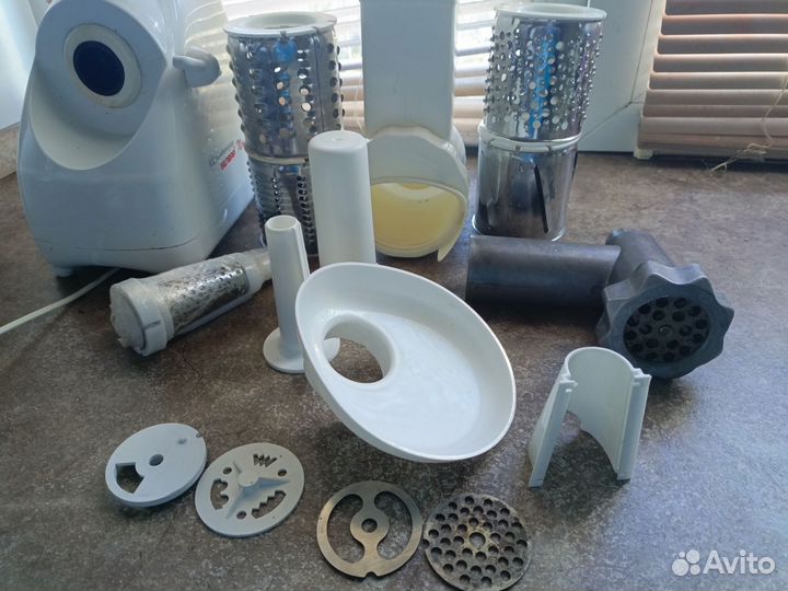 Мясорубка с насадками