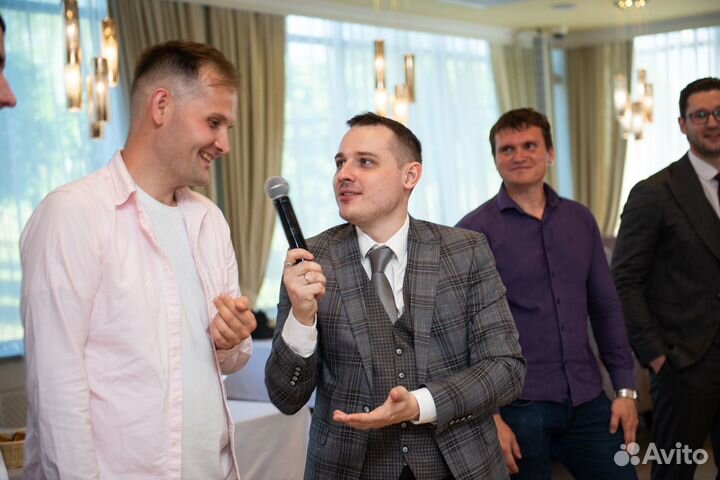 Ведущий Регистратор Тамада Артисты Шоу на свадьбу