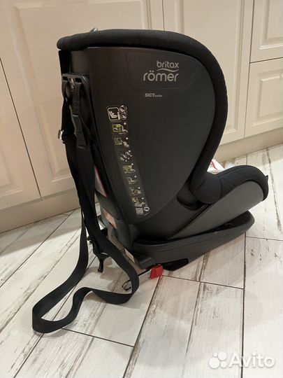 Автомобильное кресло Britax Romer Trifix 2 i size
