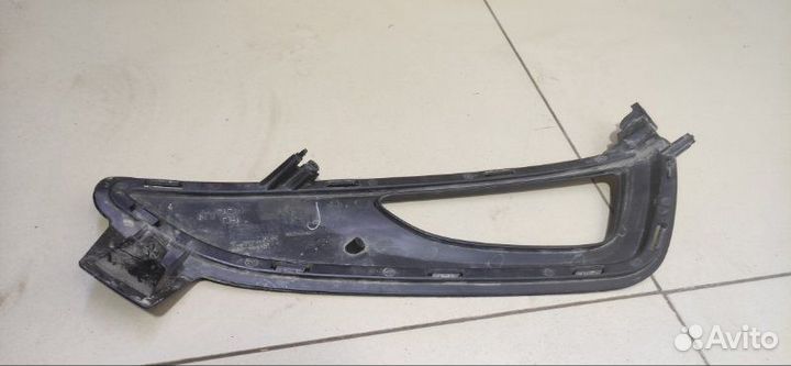 Рамка противотуманной фары левая Hyundai Tucson 3