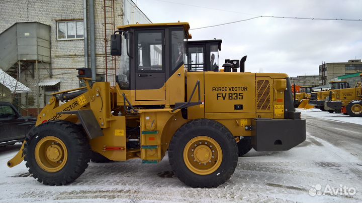 Фронтальный погрузчик Force vector FV835, 2023