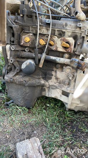 Двигатель на renault kangoo 1 4