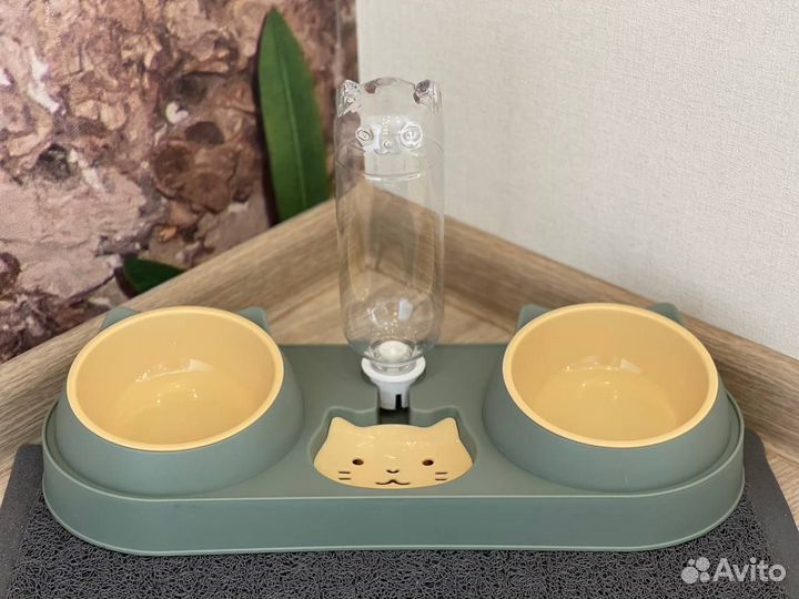 Миска для кошек с автопоилкой