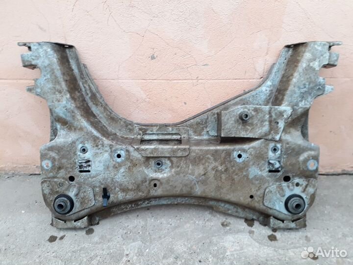 Подрамник для Renault Megane II б/у