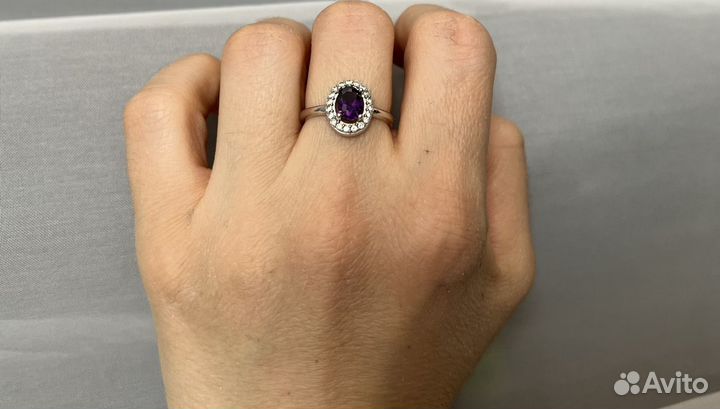 Набор с аметистом: подвеска, серьги и кольцо