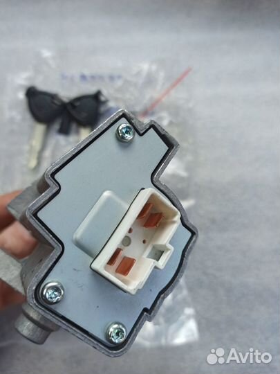 Замок зажигания Suzuki Address V125,V50,Lets4,5