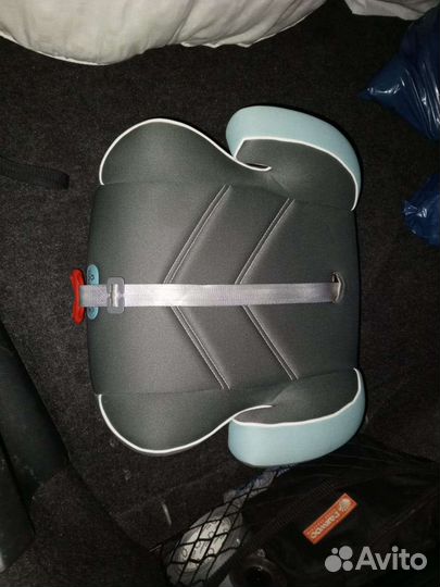 Автокресло бустер