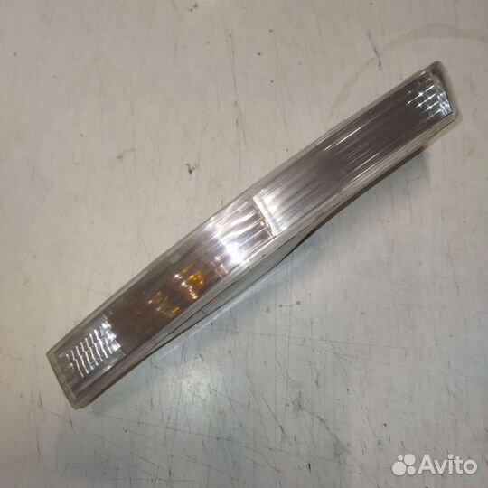 Указатель поворота левый в бампер VW Passat B6