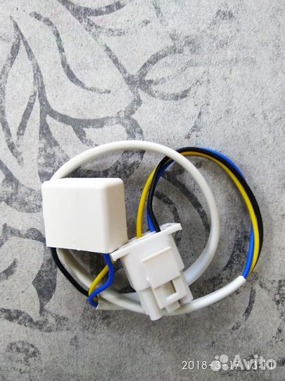 Предохранитель плавкий 3-х контактный (Орёл)