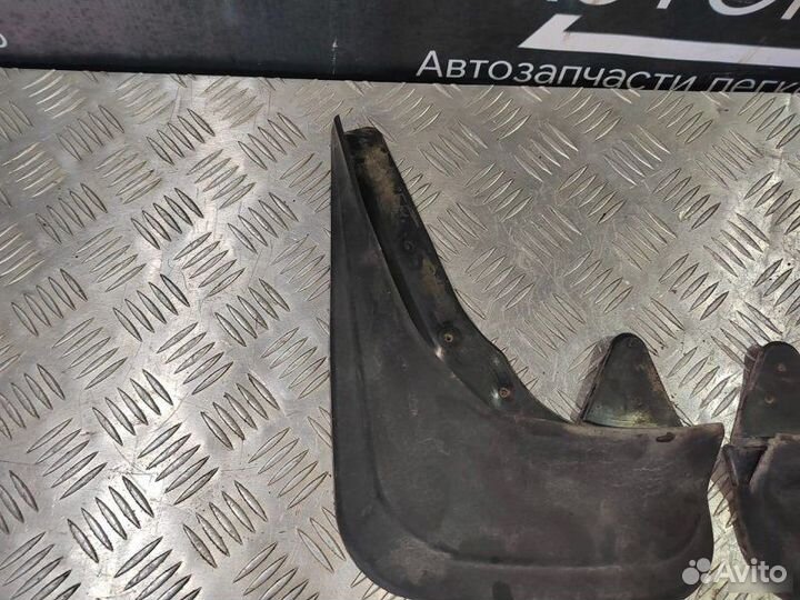 Брызговики задние Renault Sandero 1.6
