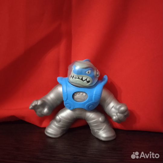 Игрушки герои гуджитсу