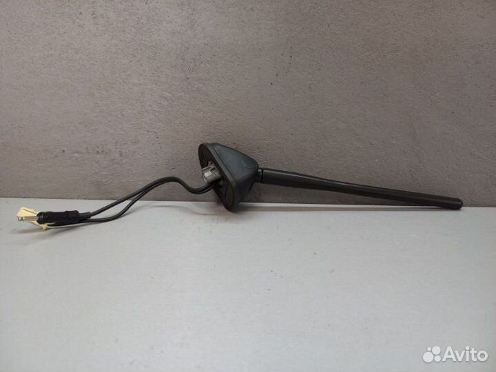 Антенна Mitsubishi Lancer 10