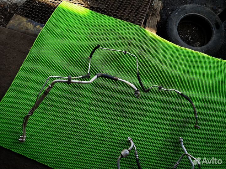 Трубка кондиционера на Chevrolet Cruze 2009-2016