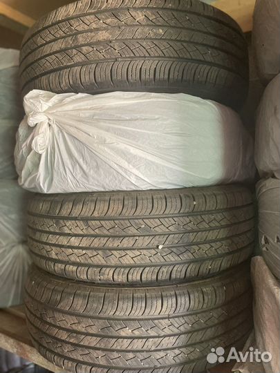 Boto Sasqua H/T 235/60 R18