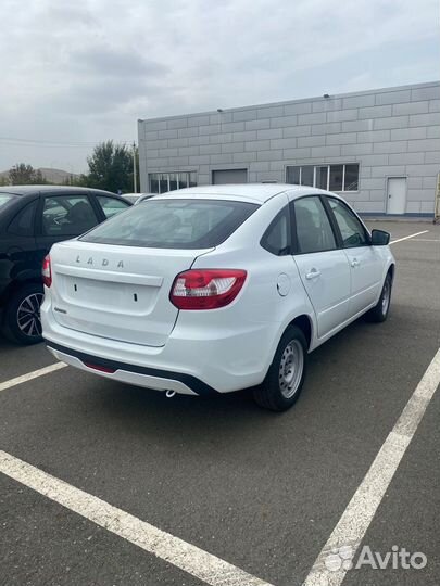 LADA Granta 1.6 МТ, 2024