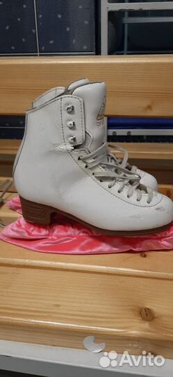 Фигурные коньки jackson artiste