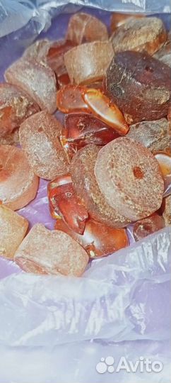 Янтарный камень