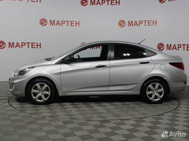 Hyundai Solaris 1.4 AT, 2012, 124 116 км