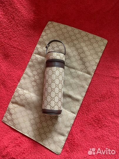 Пелинальный коврик, и термо-сумочка Gucci