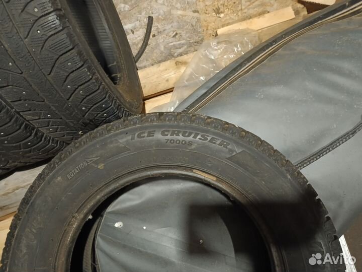 Bridgestone Ice Cruiser 7000S