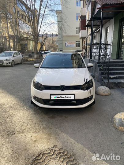 Volkswagen Polo 1.6 МТ, 2013, 215 000 км