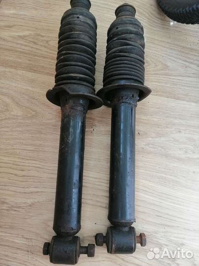 Стойки ваз 2110 задние