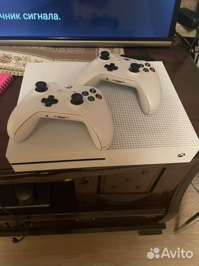 Xbox One s 1tb с играми