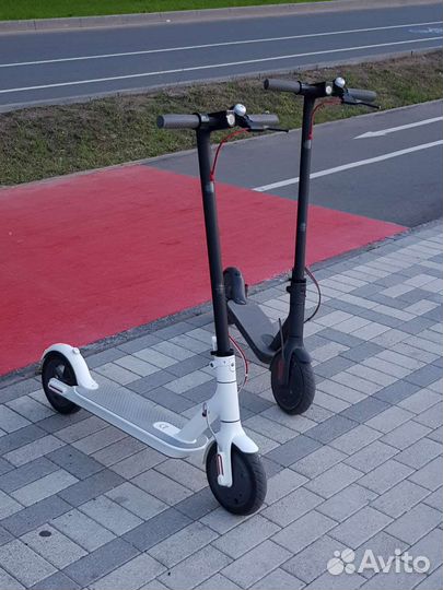 Самокат Xiaomi m365