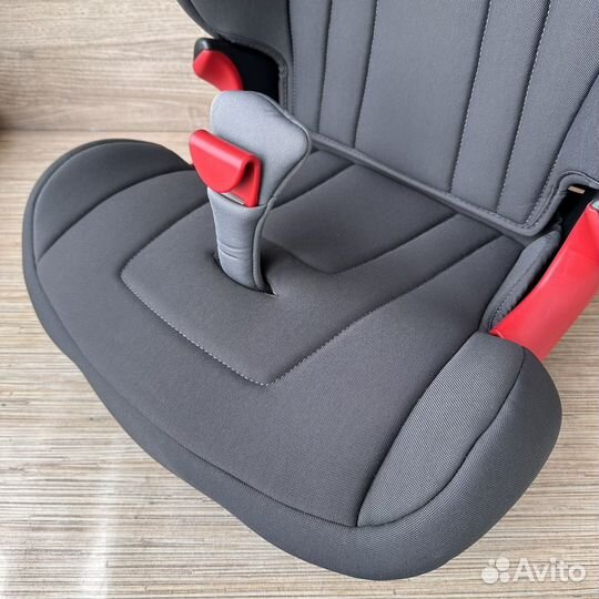 Детское автокресло 15 до 36 кг britax romer kidfix