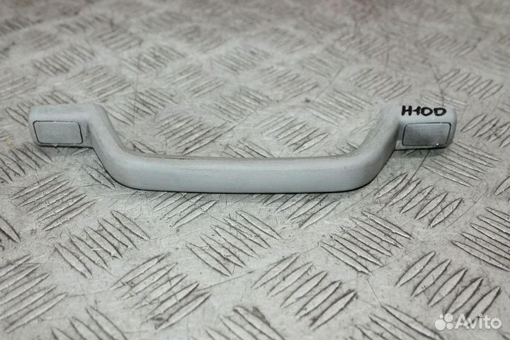 Ручка потолочная салона Toyota Hiace 100 H100