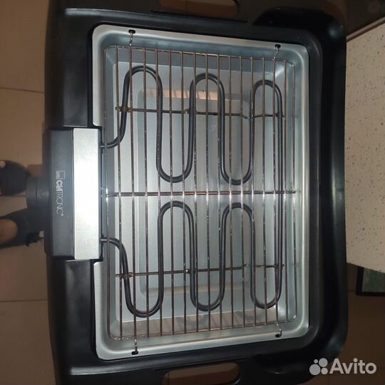 Барбекю гриль на ножках Clatronic BQS 3508