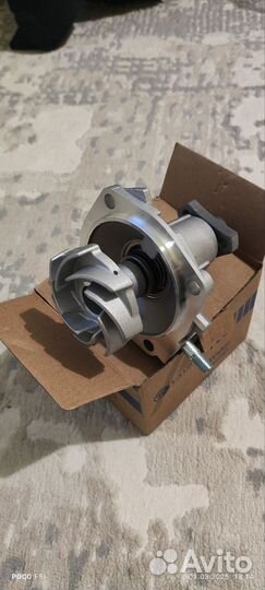 Насос водяной помпа нива Шевроле