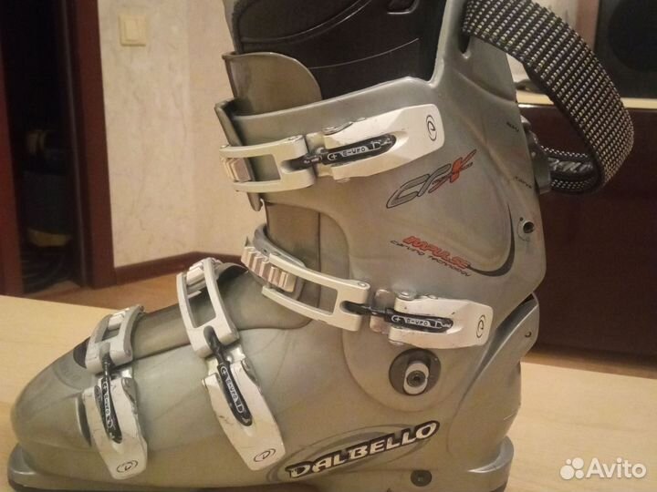 Горнолыжные ботинки Dalbello 28(42 43)