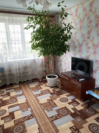 2-к. квартира, 50 м², 4/4 эт.