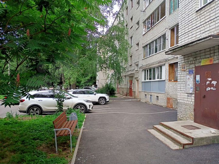 2-к. квартира, 52 м², 5/5 эт.