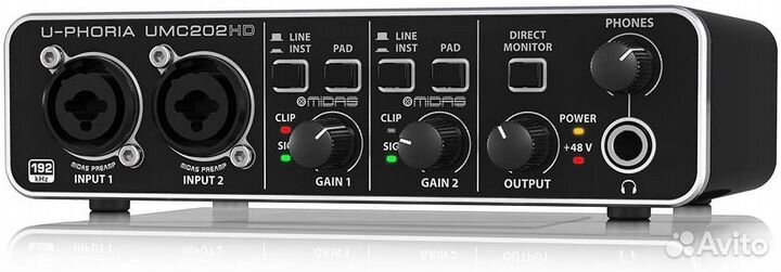 Комплект для звукозаписи Behringer U-Phoria Studio