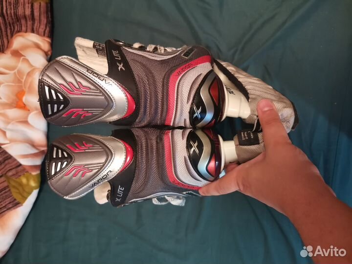 Хоккейные коньки bauer vapor 46 размера