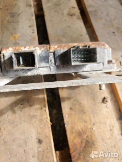 Блок управлен мониторингом аккумулятора 3DO915181C