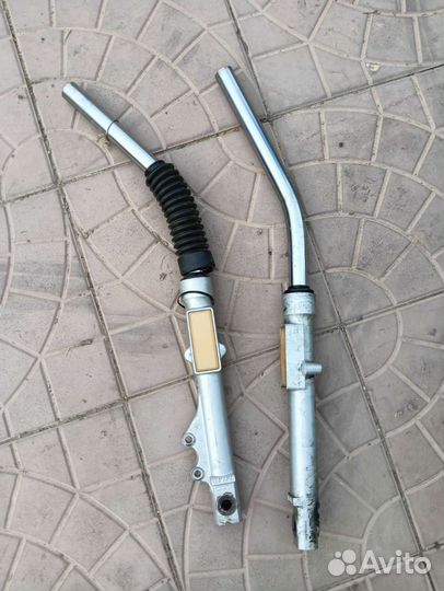 Вилка на ybr125 6той год