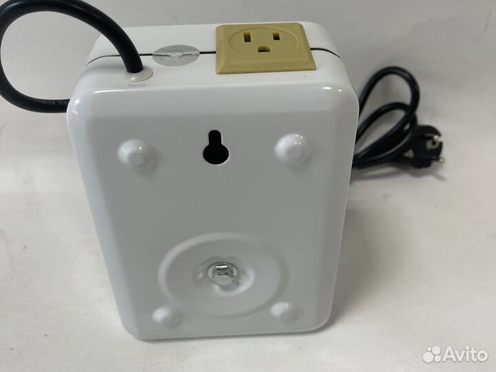 Преобразователь напряжения с 220 на 110