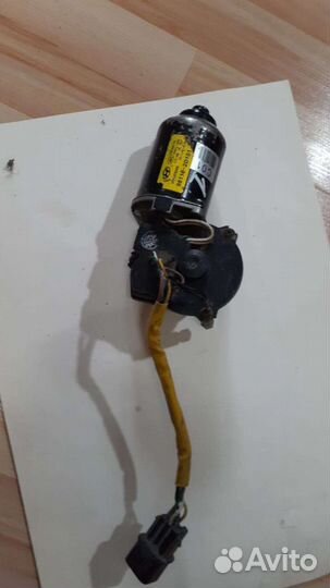 Hyundai elantra xd моторчик дворника