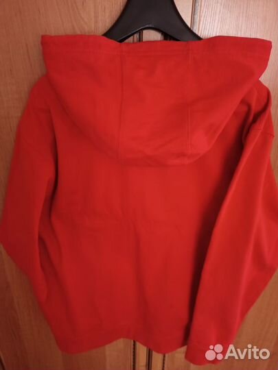 Яркая, удобная 