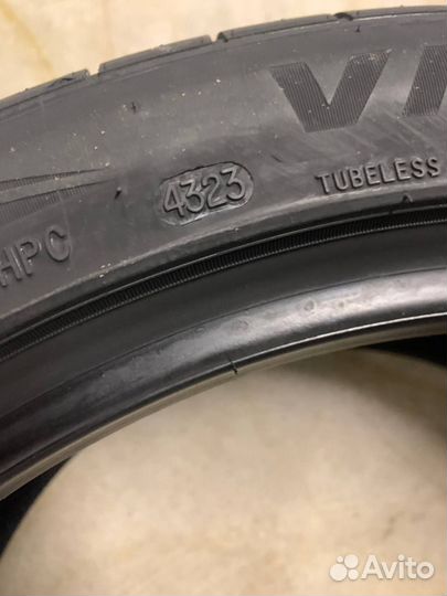 Fortune FSR702 245/40 R18 97Y