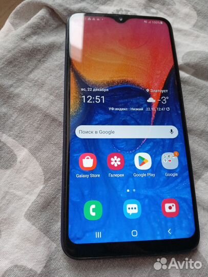 Samsung Galaxy A10, 2/32 ГБ